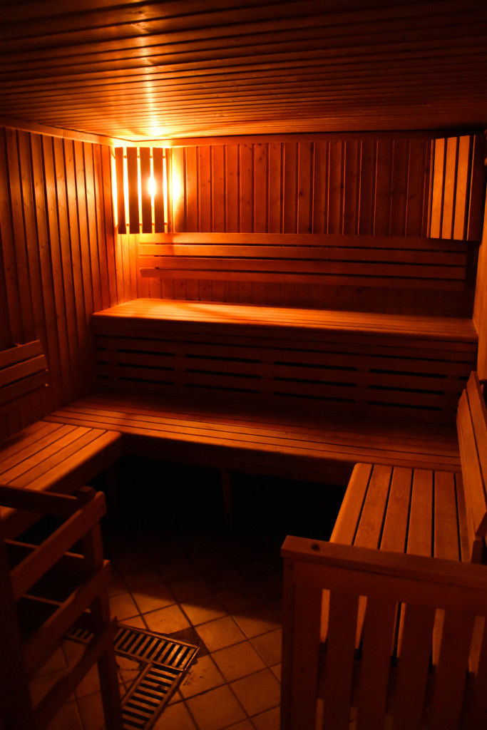 LVDX - GAY - SAUNA - Le Riad - Visuel (10)