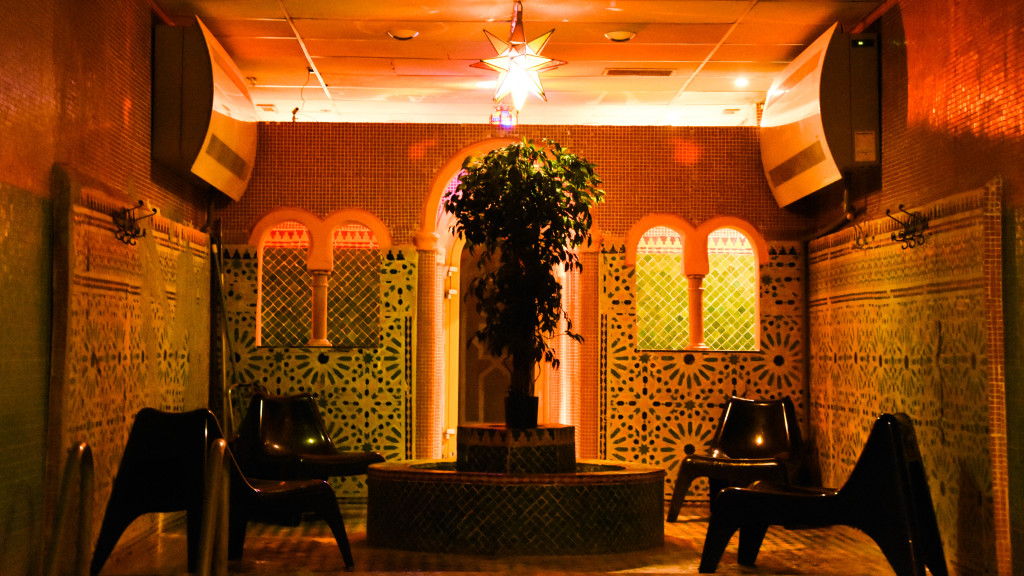 LVDX - GAY - SAUNA - Le Riad - Visuel (9)