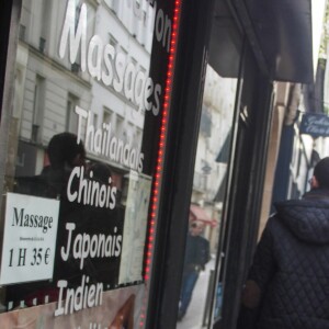 Vitrine d'un salon de massage chinois